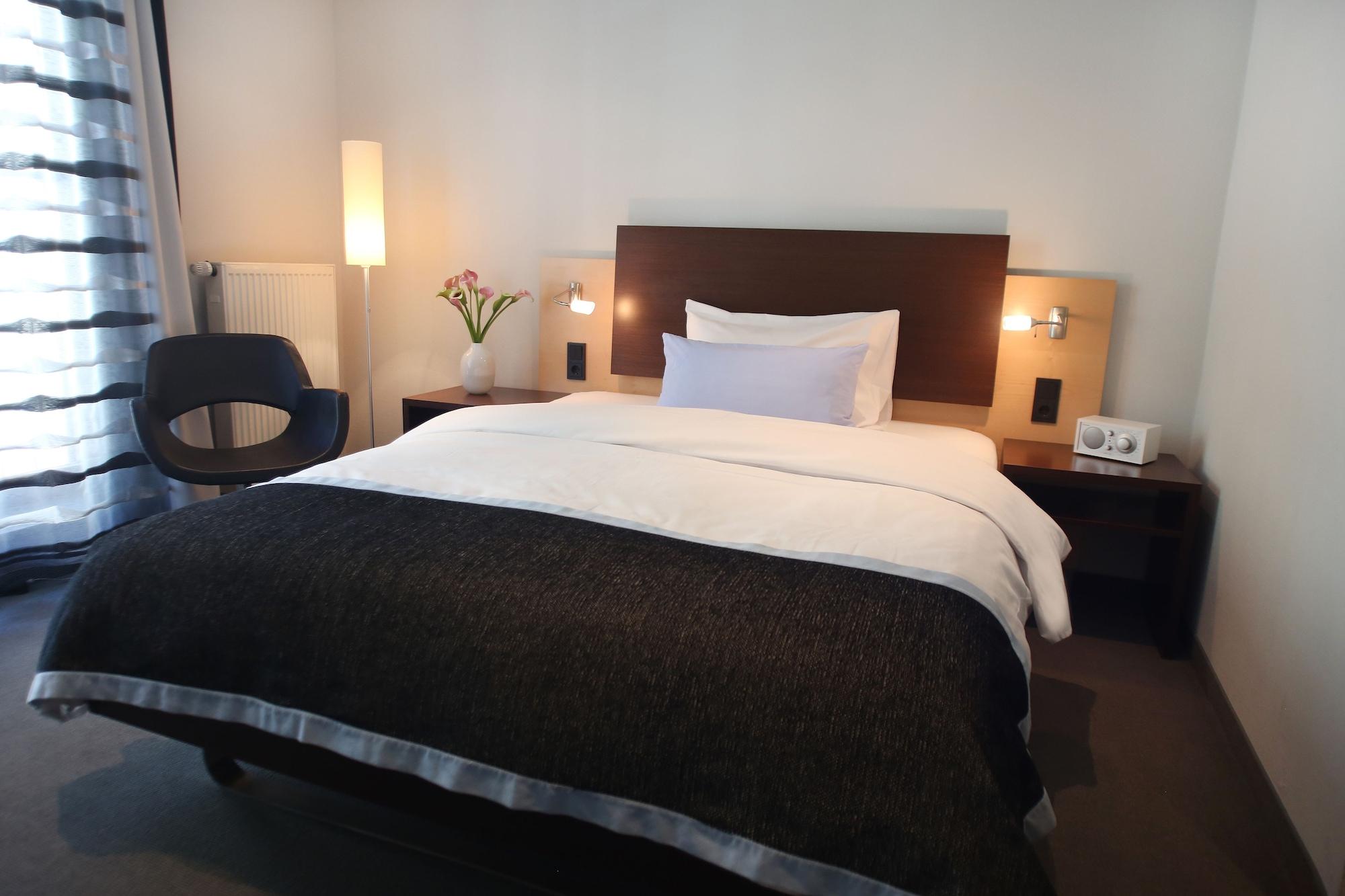 ชิลเลอร์ 5 โฮเทล แอนด์ บอร์ดดิ้งเฮาส์ Hotel มิวนิก ภายนอก รูปภาพ