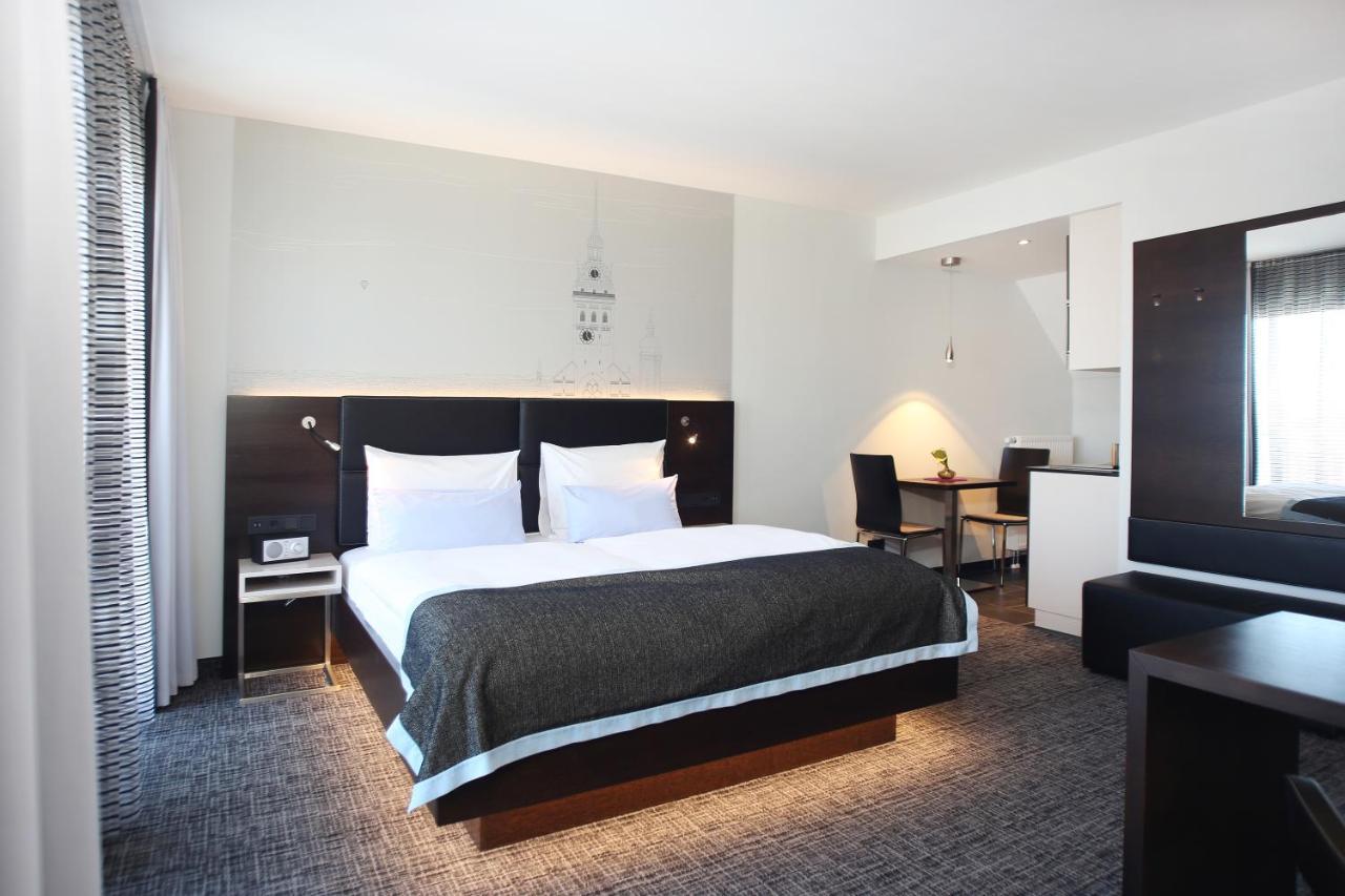 ชิลเลอร์ 5 โฮเทล แอนด์ บอร์ดดิ้งเฮาส์ Hotel มิวนิก ภายนอก รูปภาพ