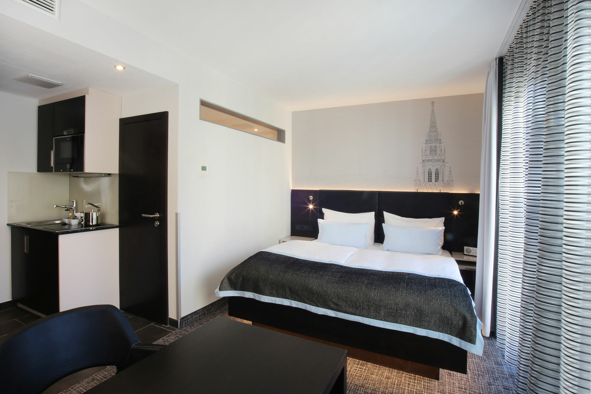 ชิลเลอร์ 5 โฮเทล แอนด์ บอร์ดดิ้งเฮาส์ Hotel มิวนิก ภายนอก รูปภาพ