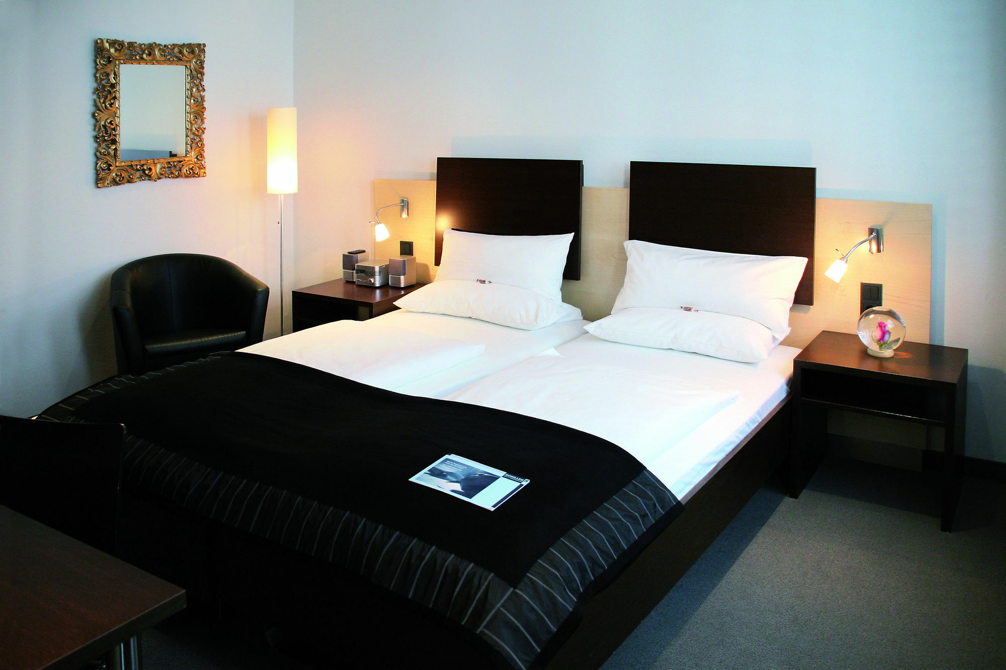 ชิลเลอร์ 5 โฮเทล แอนด์ บอร์ดดิ้งเฮาส์ Hotel มิวนิก ภายนอก รูปภาพ